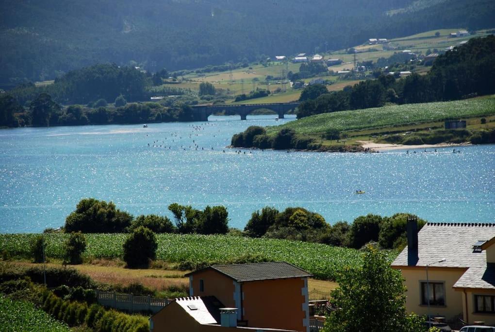 Atico Con Vistas A La Ria Y A Foz Διαμέρισμα Barreiros Εξωτερικό φωτογραφία